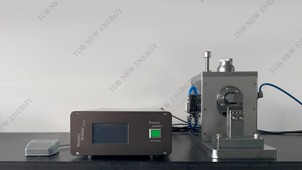 Machine de soudage par points par ultrasons pour batterie sodium-ion